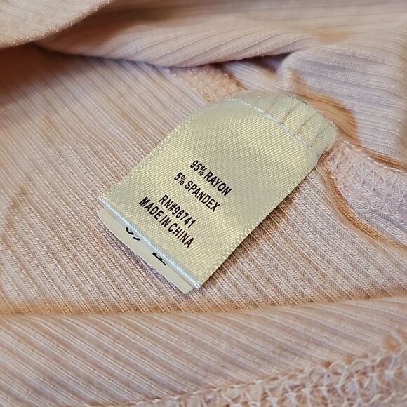 Pink Ribbed Bodysuite Size M NEVER WORN NWOT - Picture 7 of 8